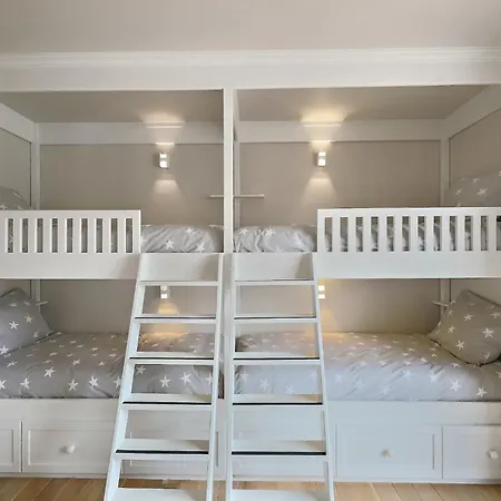 Διαμέρισμα Near And Marina *