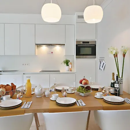 Littoral 402 With A Location Apartment