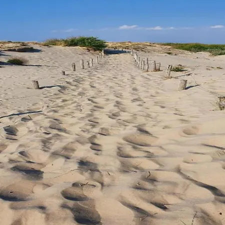 Littoral 402 With A Location